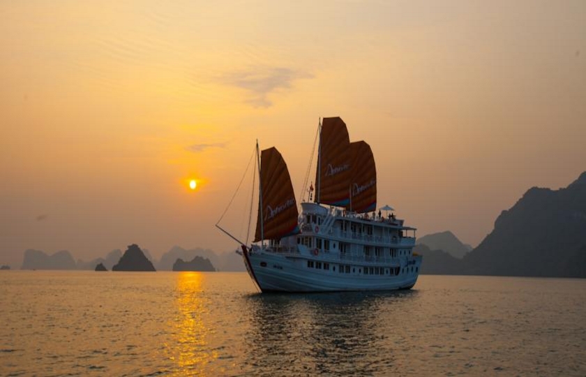 APHRODITE CRUISE