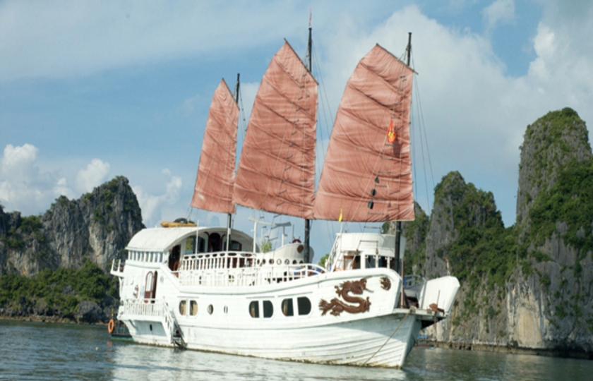 RED DRAGON CRUISE
