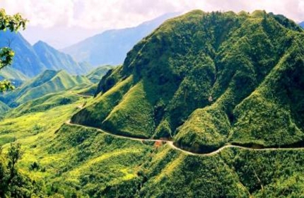 Adventure tours